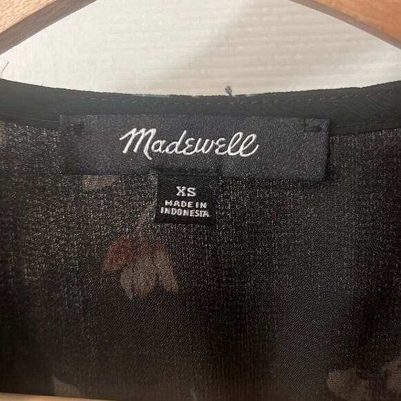 ✨MADEWELL Botanical Print Wrap Sz XS Top In True Black✨ - Picture 8 of 9